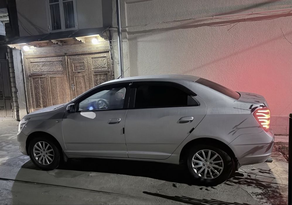 Продам свой автомобиль кобальт cobalt