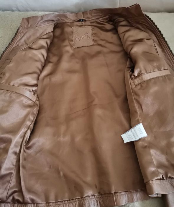 Дамско кожено яке