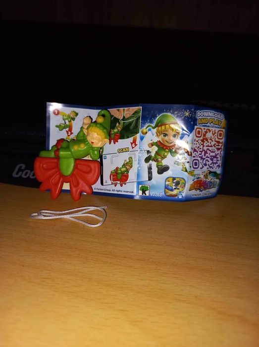 Киндер играчки Коледна серия 2022-2023