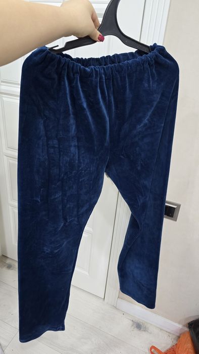 Продам одежду по 3500