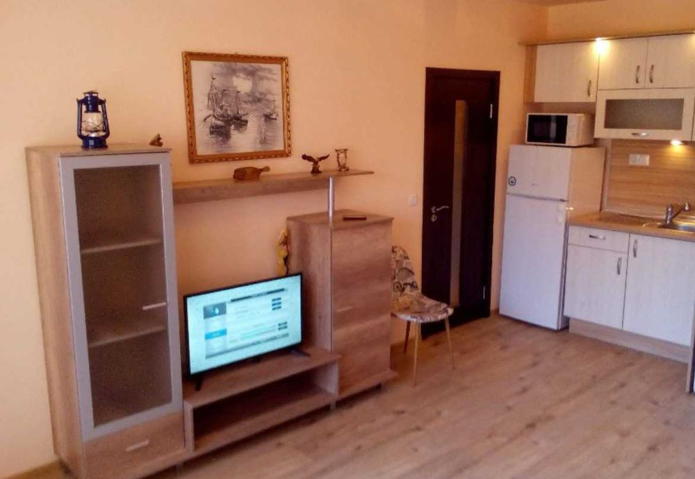 Дава се под наем Двустаен апартамент в Варна, Колхозен пазар - 55 кв.м за 510 € - Снимка #3