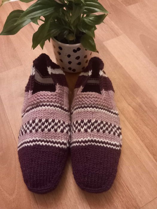 Ръчно плетени дамски терлици