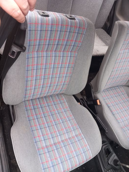 Седалки за Голф 2