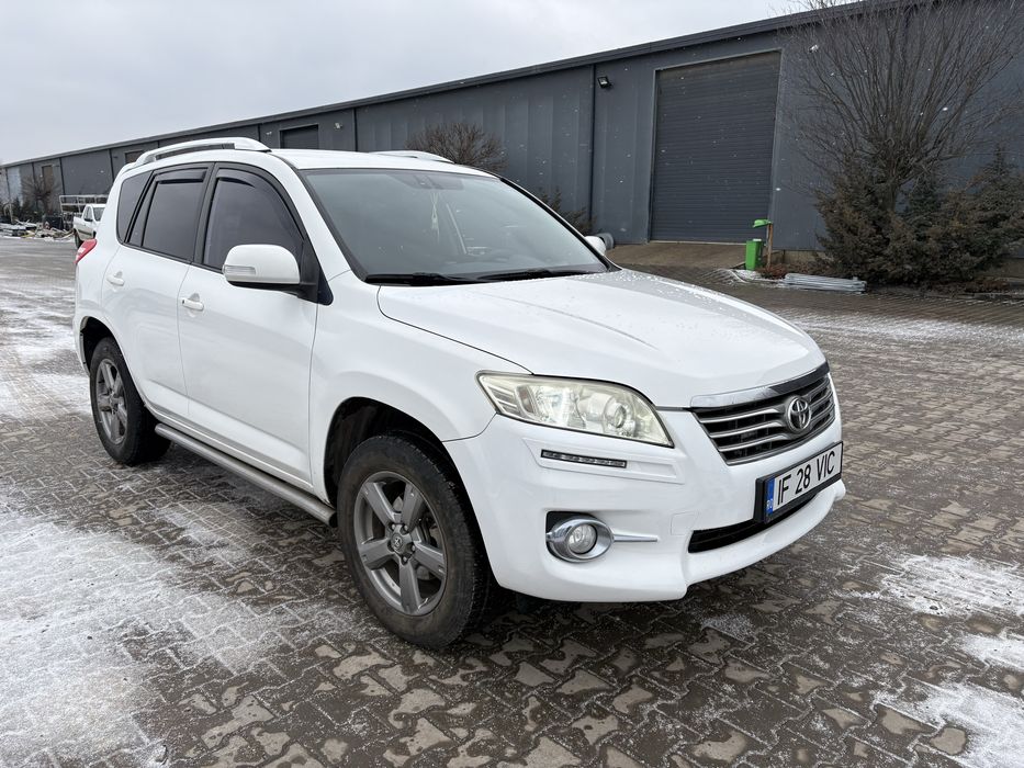 Toyota rav4 ,an 2012 , km reali , fara accident