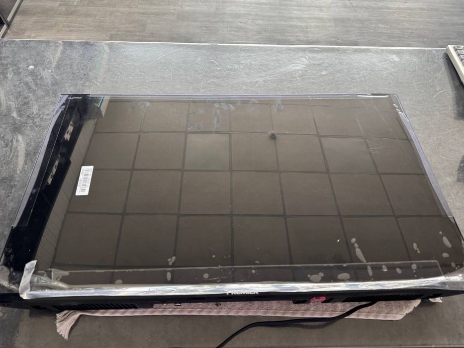 32 tali premier televizor