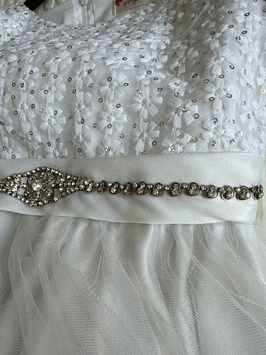 Платье на 8-9 лет