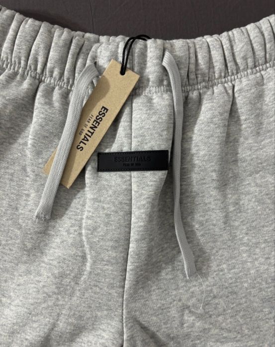 Essentials Set (Hoodie&Pants)
