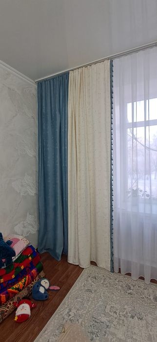 Продам шттор с тюлом в комплекте