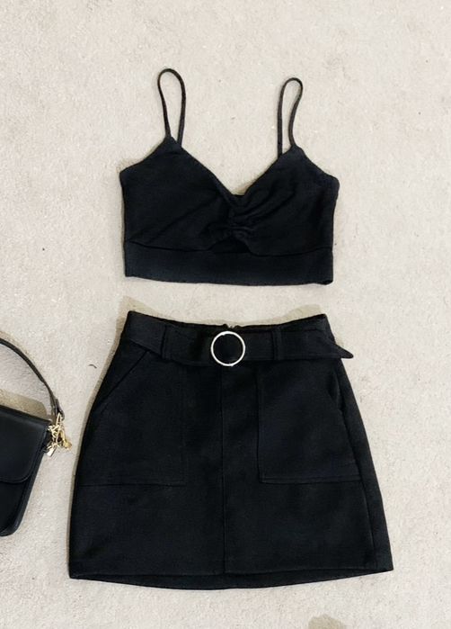 Бюстие с пола