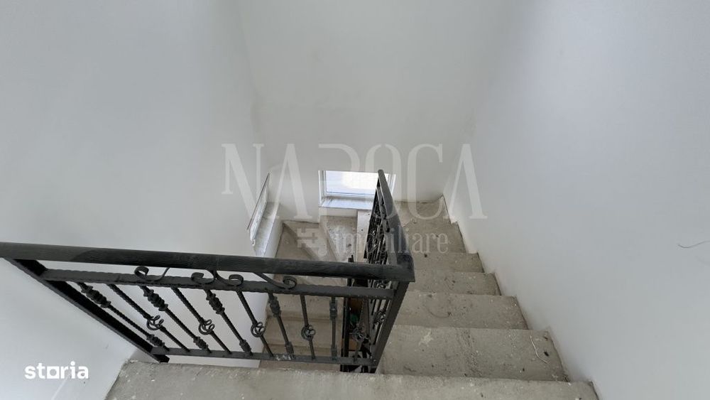 Casa 4 camere de vanzare in Dezmir