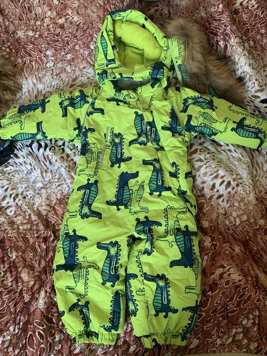 Продается зимний комбинезон