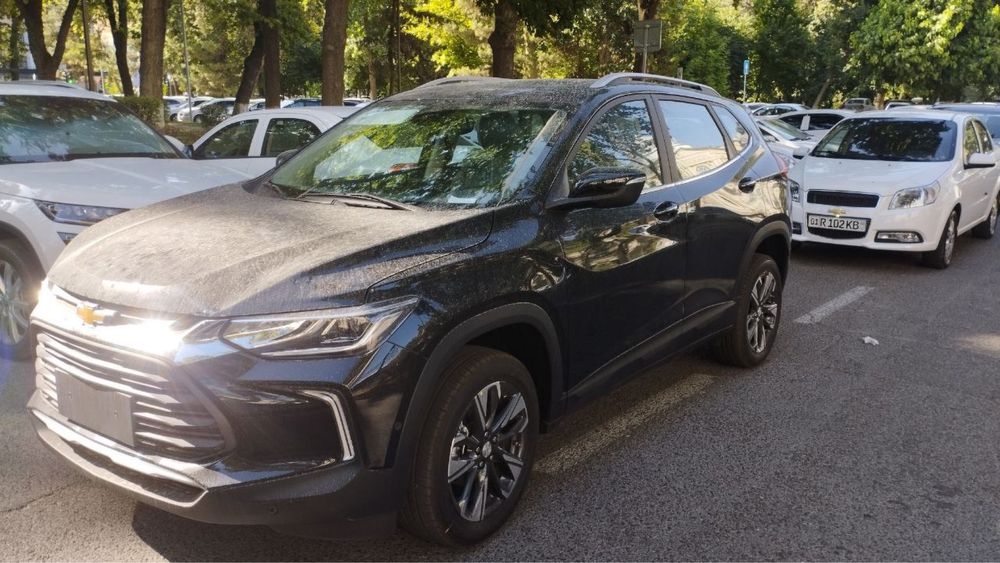 Treker 2 premier Qora qangda