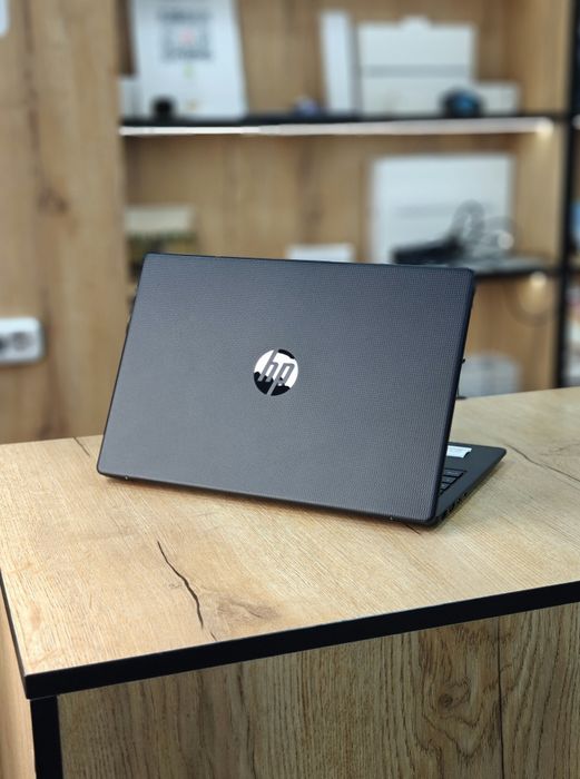 Ноутбук HP Laptop 14 | Intel i3 8ядер | ОЗУ 8 | SSD 512