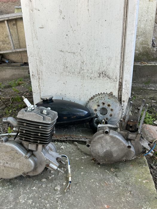 СПЕШНО! Двигатели 80 кубика за велосипед.