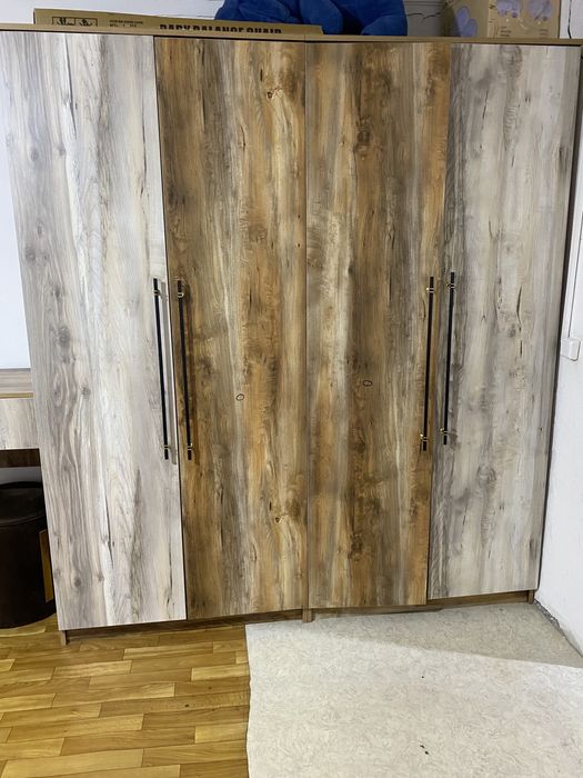 Спальный гарнитур б/у