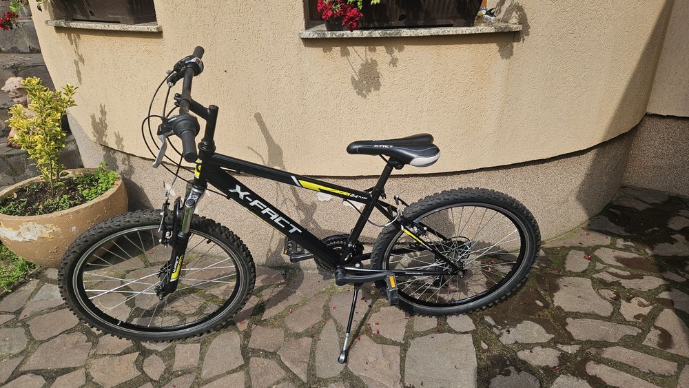 Vând bicicletă 24 inch