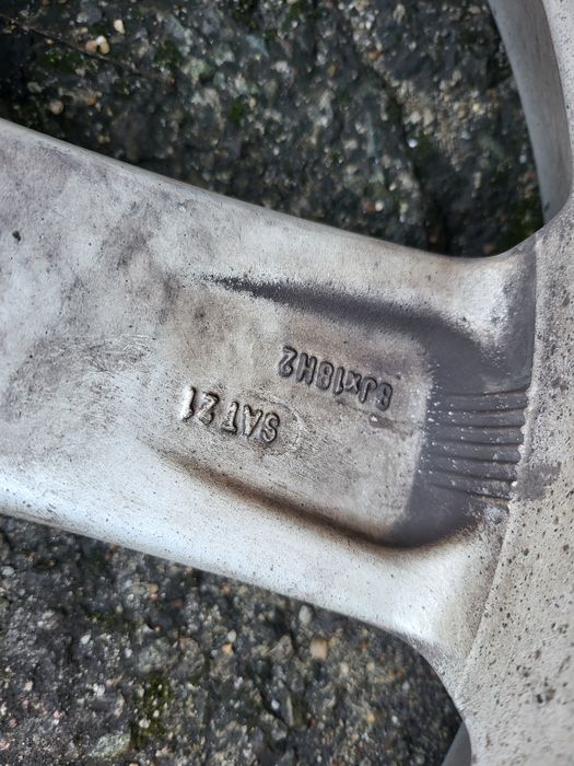 Джанти със зимни гуми мишелин 18 цола  спорт пакет 5х112 централен отв