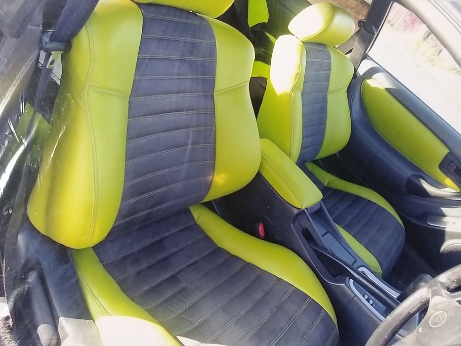 Перетяжка автосалона.