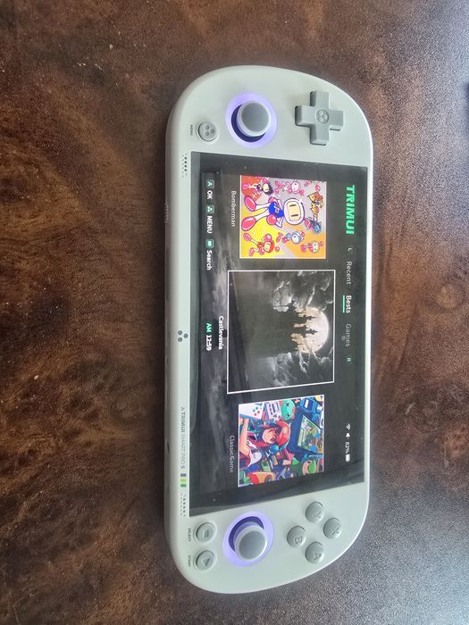 Продавам игрова конзола TRIMUI Smart Pro S с 256gb инсталирани игри

$128.88

Handheld Game

Console x 1

White / 256GB