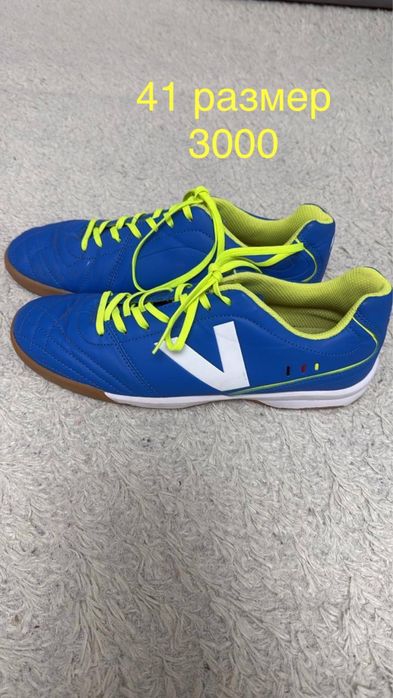 Обувь, бутсы, Италия