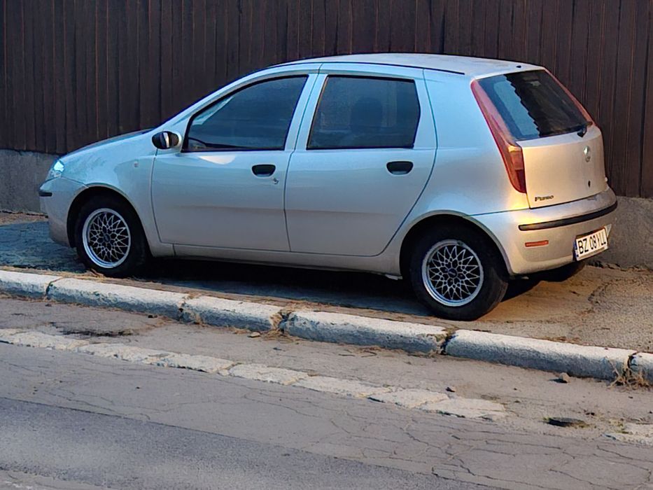 FIAT Punto 2004 — imagine 2