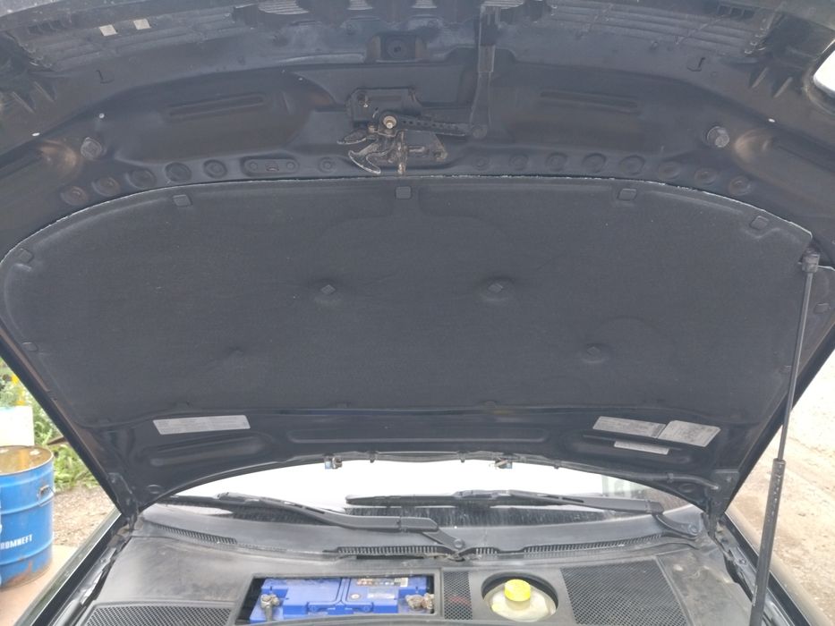 Обшивка под капот Ауди а6с5 и аллроад