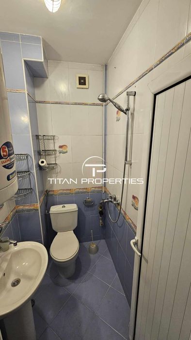 Дава се под наем Тристаен апартамент в Варна, Общината - 70 кв.м за 600 € - Снимка #16