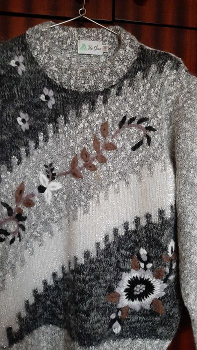 Зимни  дамски жилетки и пуловери