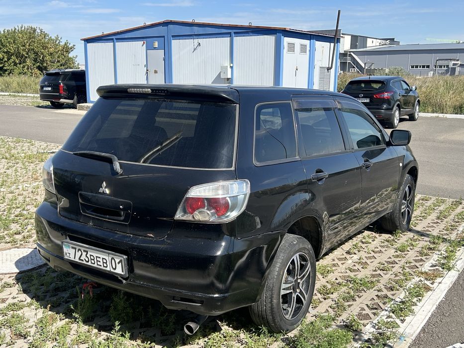 Продам Mitsubishi Airtrek
