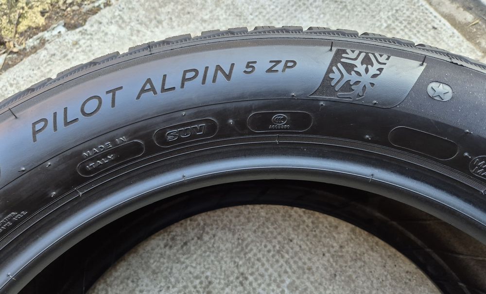 Set 4buc 245/50 R19 105V XL Michelin Pilot Alpin⁵ ZP *BMW RSC SUV iarn