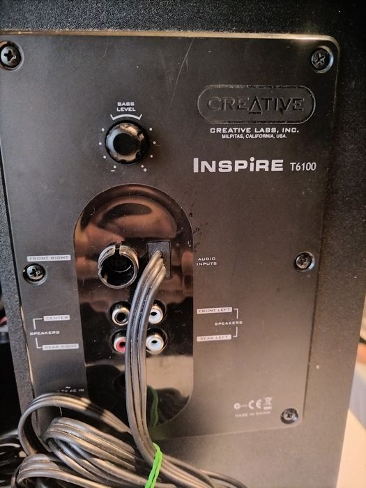 Vând un sistem   creative inspire T6100 inpecabi