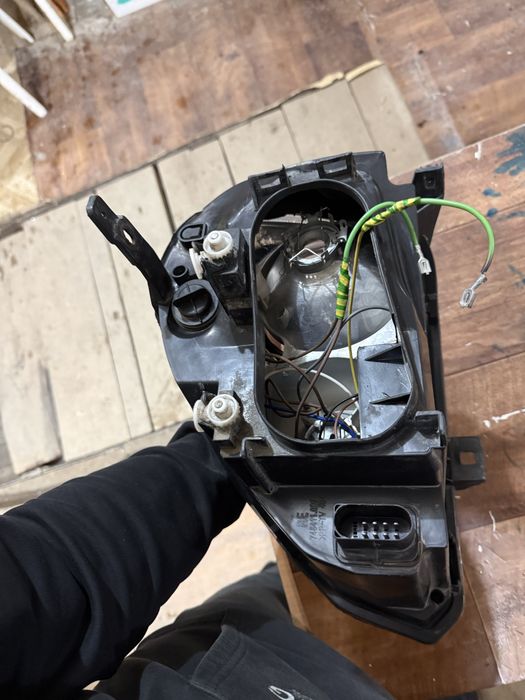 Фара приора 1 правая бош