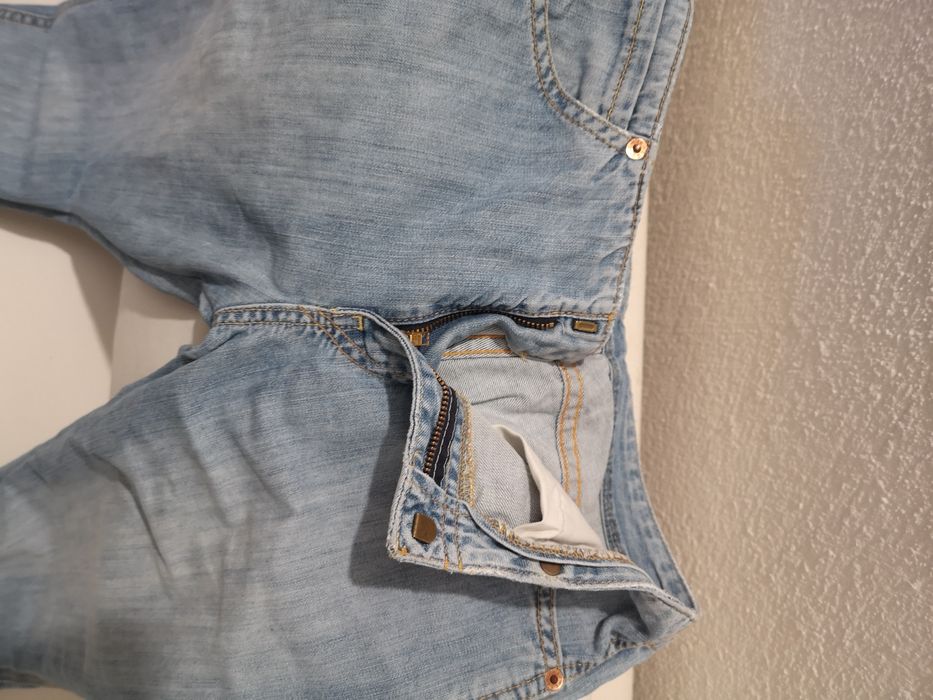 Два броя дънки цена 10лв