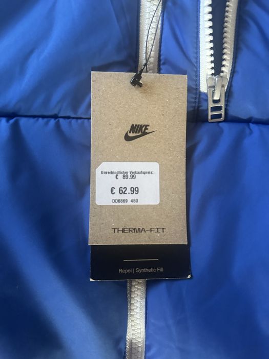 Vesta Nike originala cu eticheta