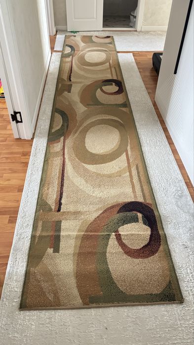 Продам ковры и дорожки