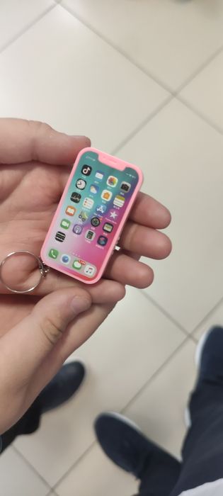 Телефон Айфон 14