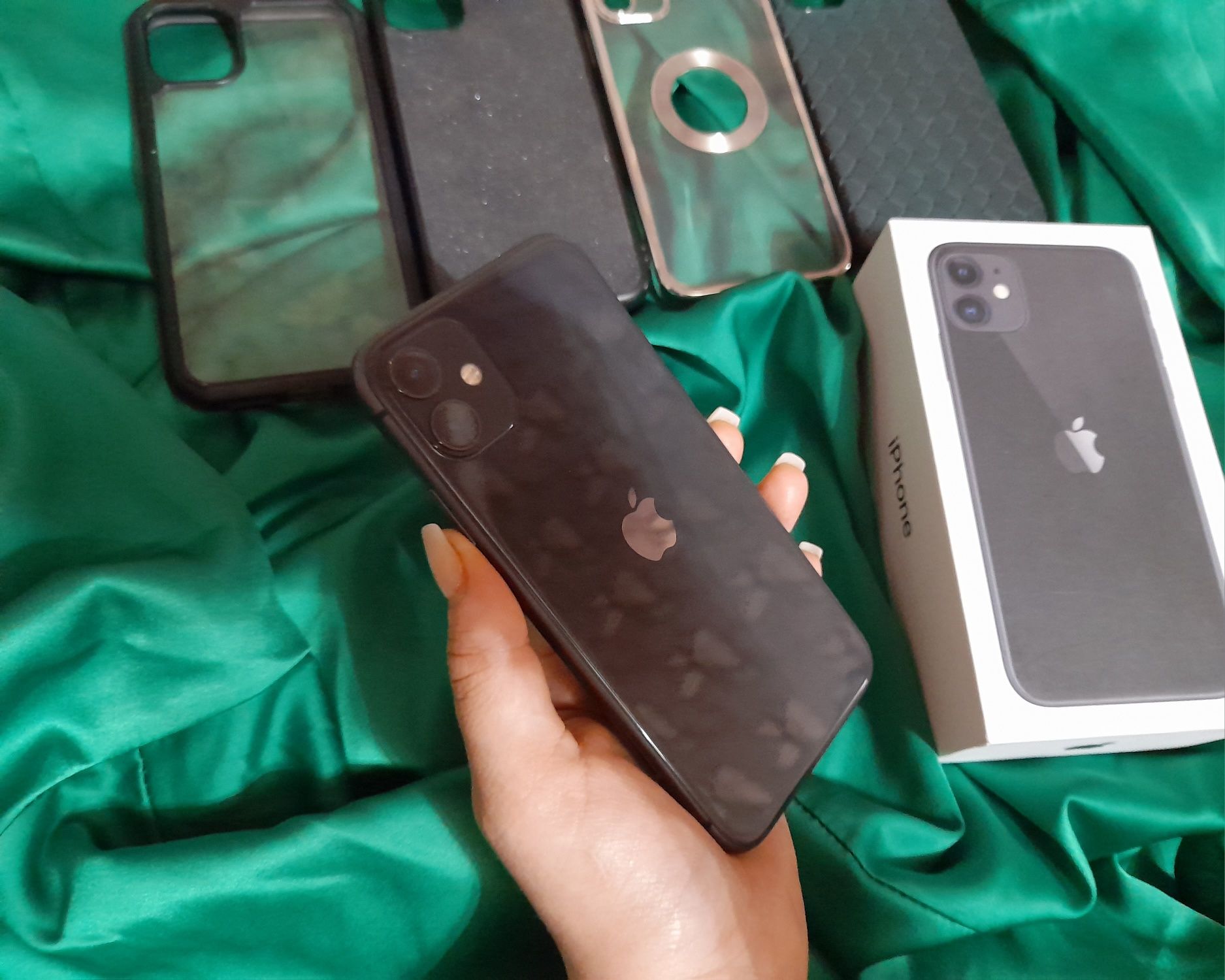 Iphone 11 400$ келишилади!: 400 у.е. - Мобильные телефоны Шават на Olx