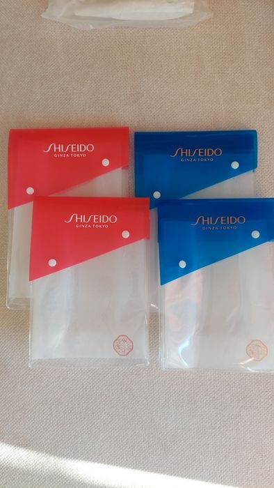Shiseido Ginza Tokyo нови чантички/козметични несесери
