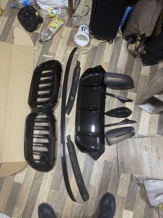 BMW  m5   spoler ablisovka bakavoy aci