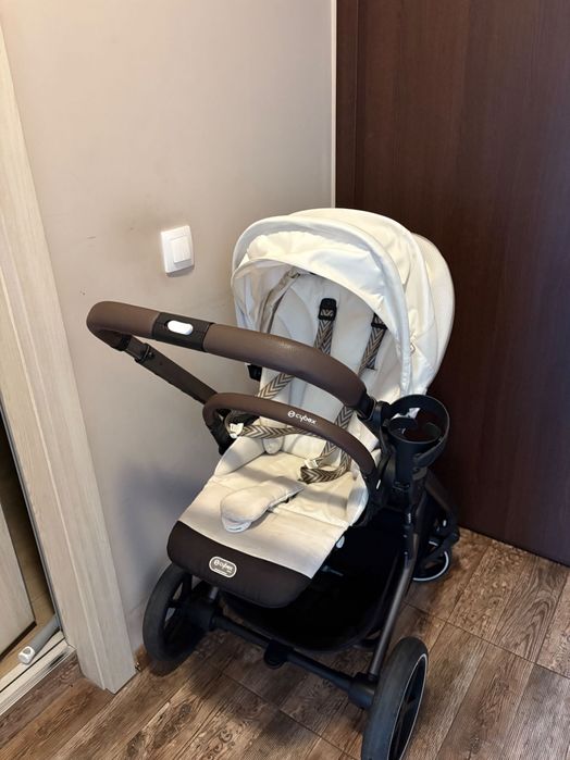 Cybex Balios s lux
