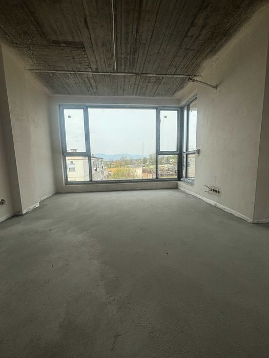 Продава се Тристаен апартамент в Карлово - 92 кв.м за 666 €/кв.м - Снимка #3