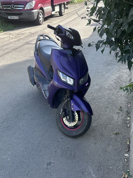 Продам м8 2 поколения