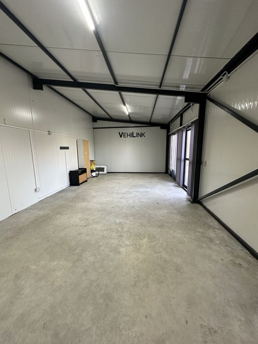 Teren spatiu de inchiriat