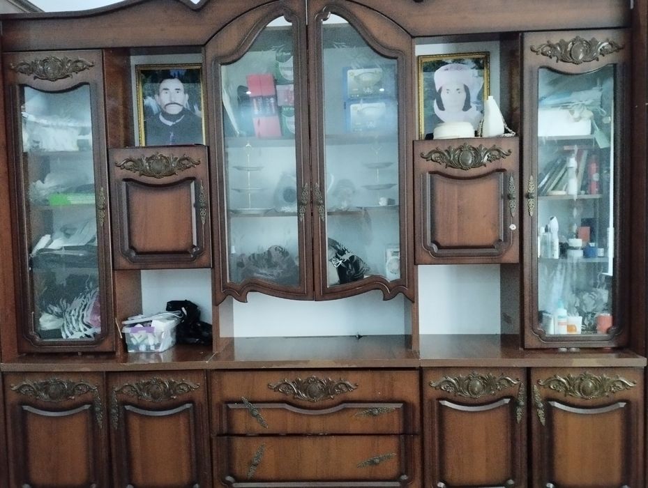 Стенка сатилады бахасы келисмлы узунлыгы 4,5 бойы 2,40 метр