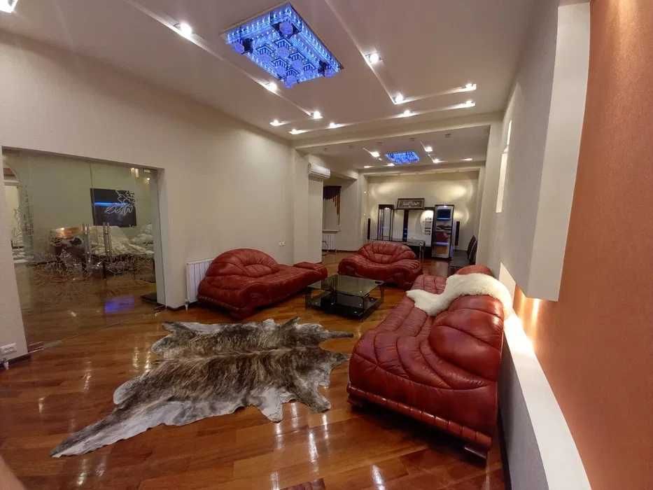 Сдаю Евродом 4-соток на Шахристанском / id8857 /