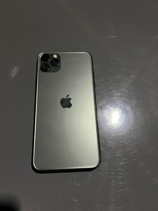 айфон 11 Pro рабочий