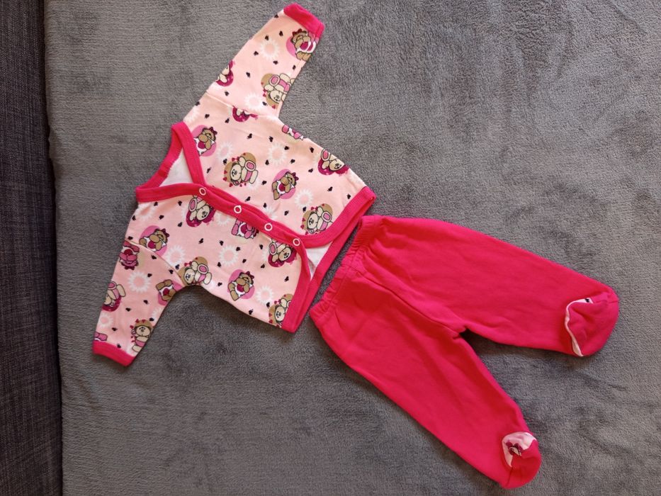 Бебешки комплекти Нови 0-3 ,3-6 месеца