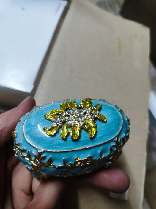 Шкатулки разные .