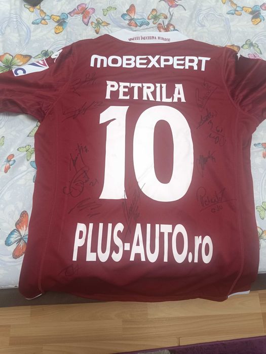 Vând tricou Rapid M.W semnat de echipa