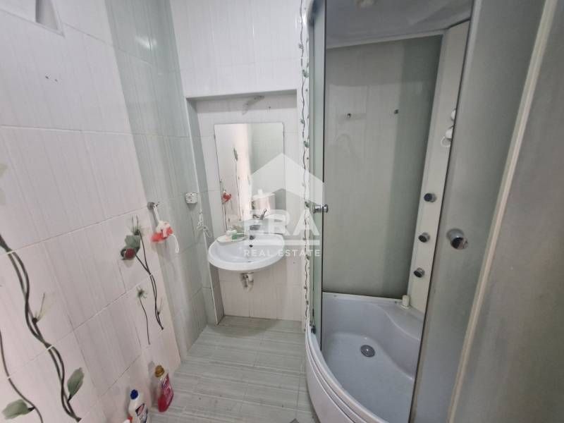 Продава се Къща в Провадия - 70 кв.м за 943 €/кв.м - Снимка #3
